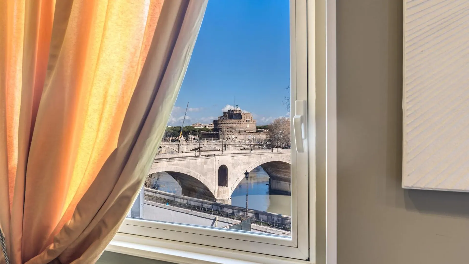 Castel Sant'Angelo Suitelux Rome Italy